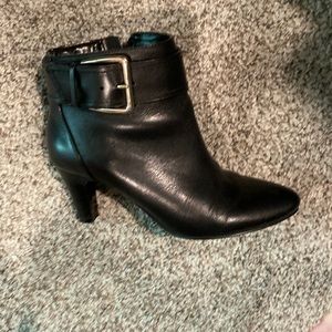 Bandolino ankle boots size 7